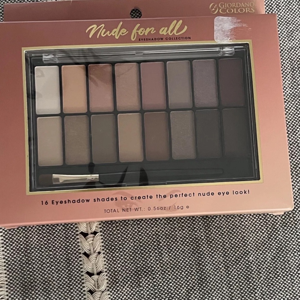 NIB Giordano 16 Nude Eyeshadow Color Pallet